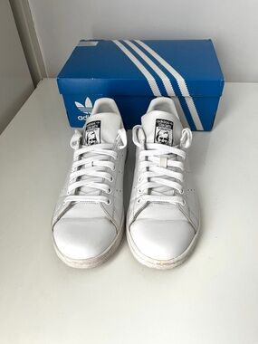 adidas Stan Smith White Sneakers with Blue Black Logo